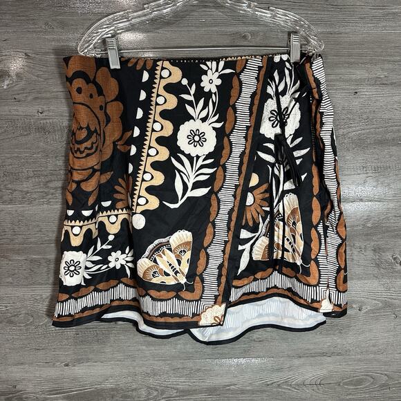 Shein Curve Moth Skort Women’s Size 3XL (18) Floral Lightweight Faux Wrap Nature - Picture 5 of 14